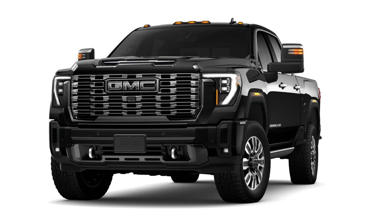 2026 GMC Sierra 2500 HD Denali Ultimate — photo 1 of 7