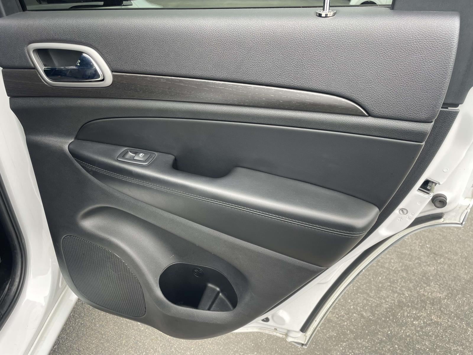 2018 Jeep Grand Cherokee Altitude