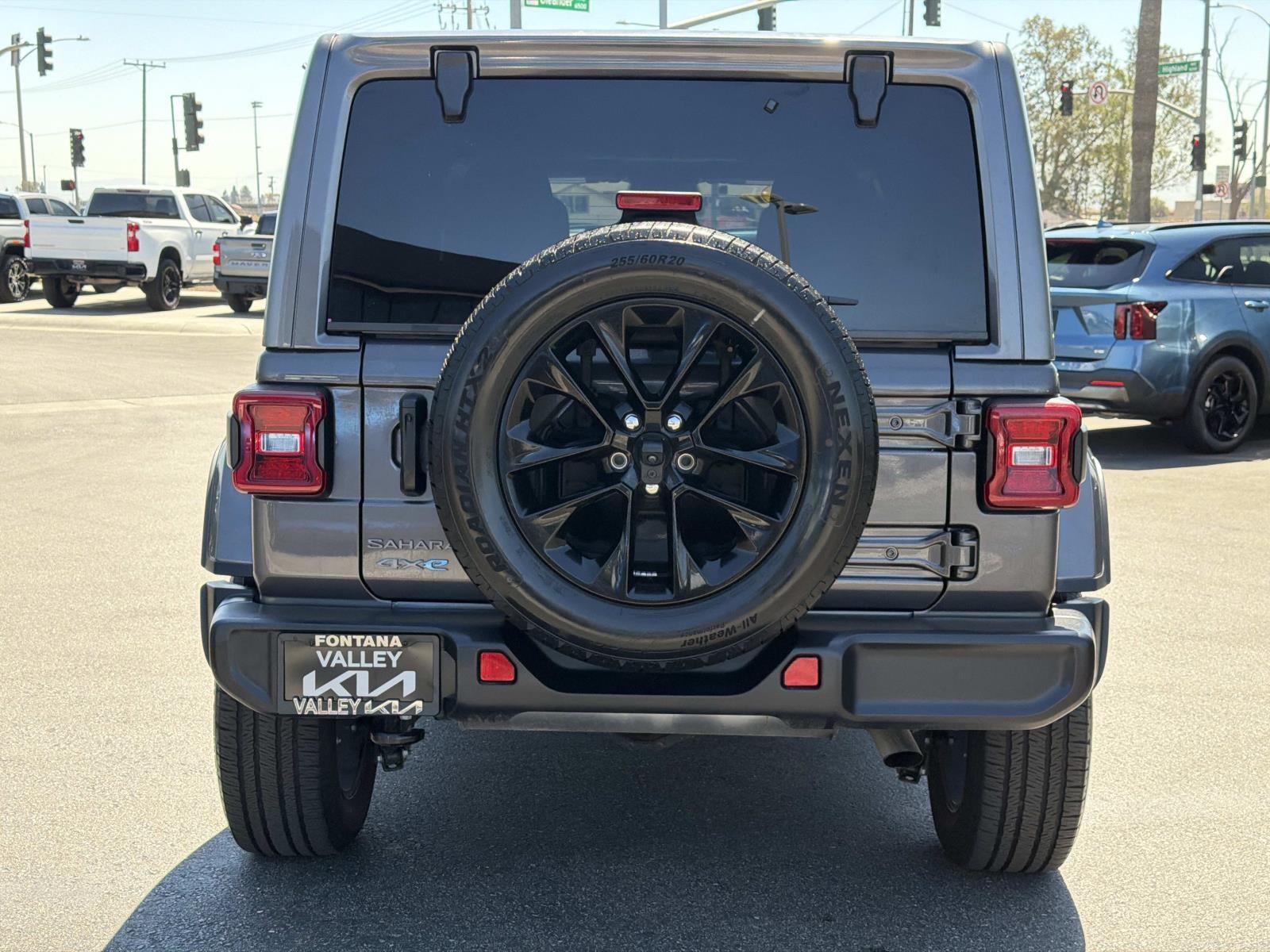 2025 Jeep Wrangler 4xe Sahara