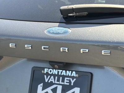 2020 Ford Escape SE
