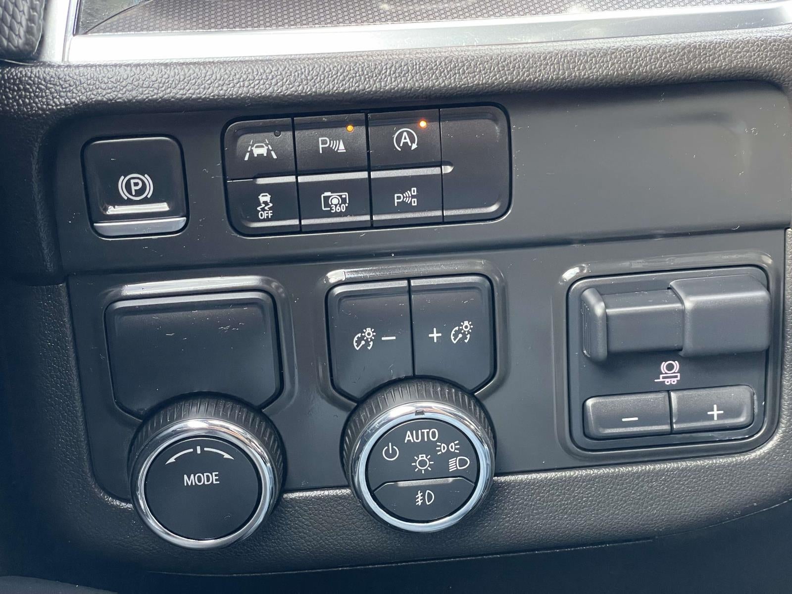 2025 Chevrolet Tahoe RST