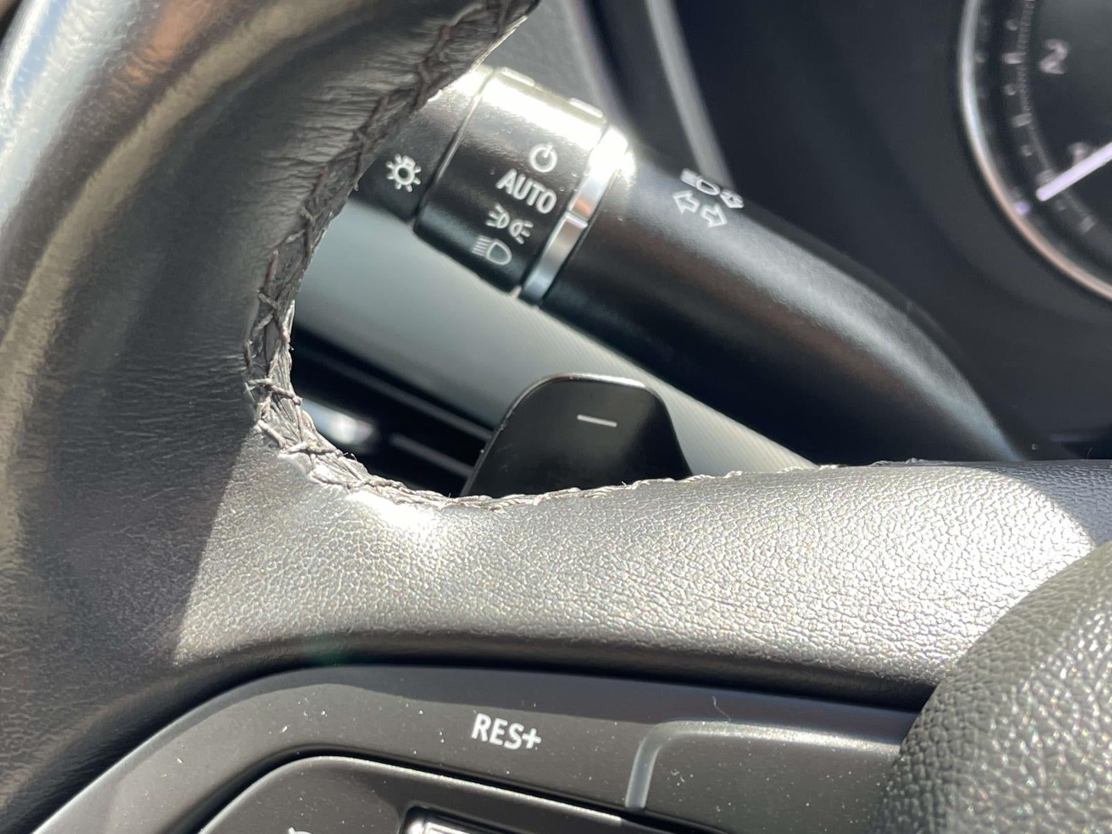 2023 Cadillac XT4 AWD Premium Luxury