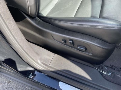 2023 Cadillac XT4 AWD Premium Luxury