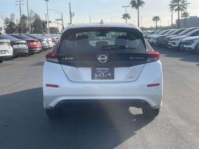 2021 Nissan LEAF SV