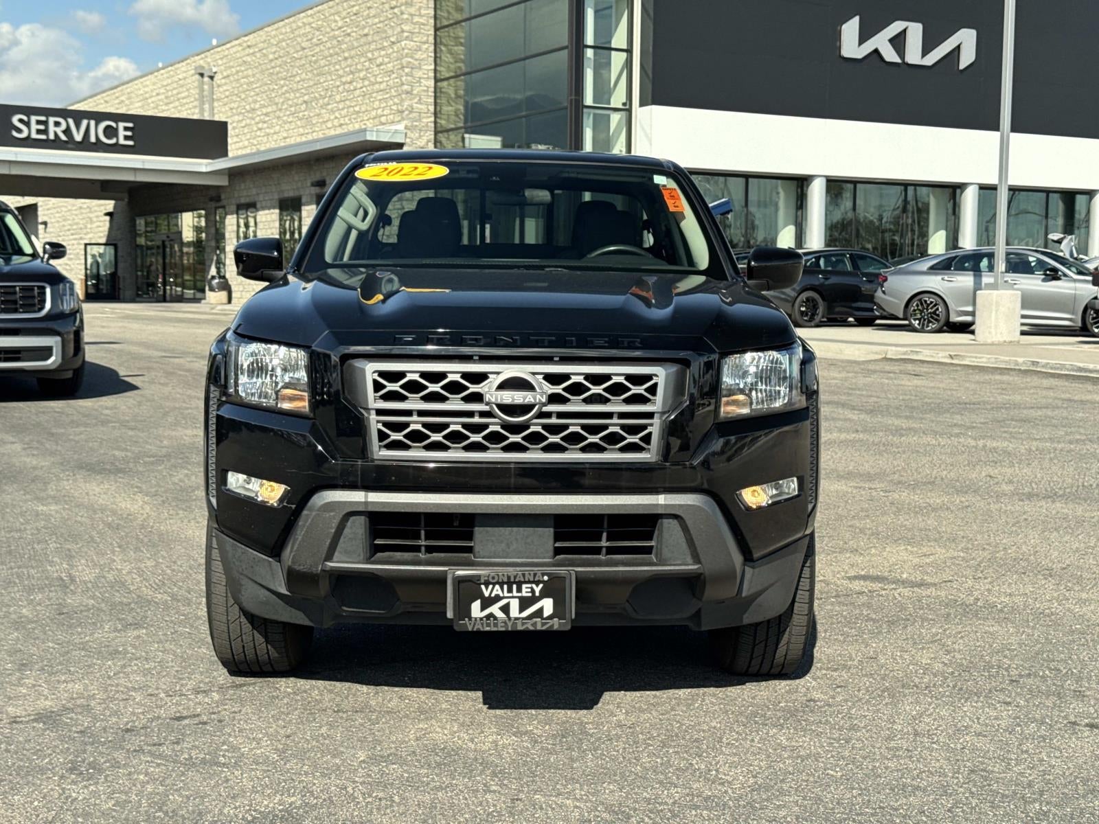 2022 Nissan Frontier SV