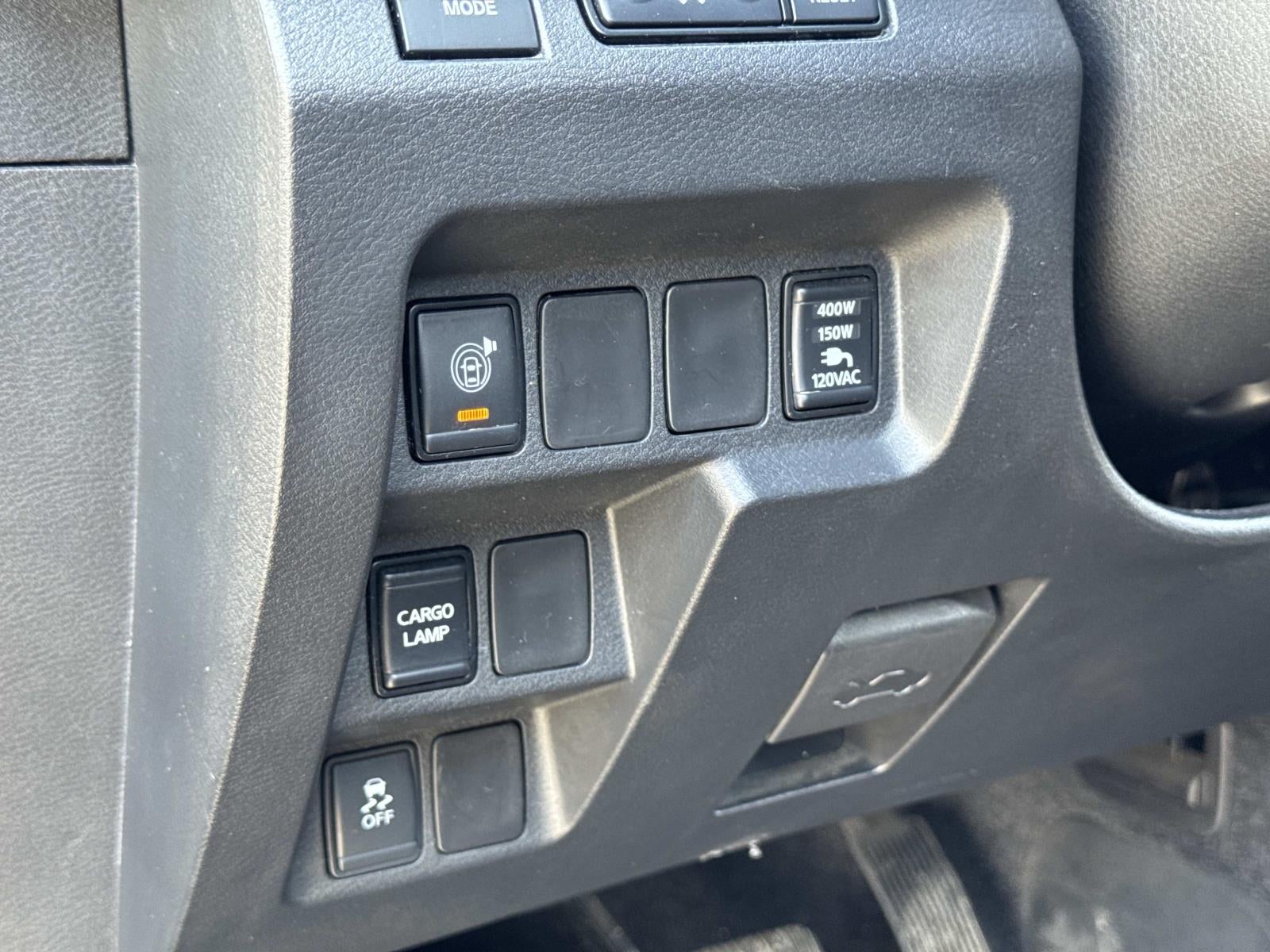 2022 Nissan Frontier SV