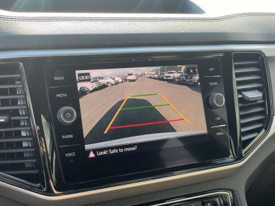 2022 Volkswagen Atlas Cross Sport 3.6L V6 SE w/Technology