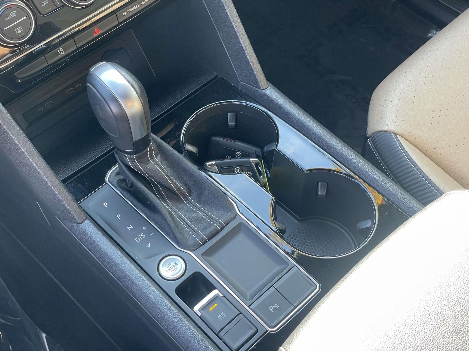 2022 Volkswagen Atlas Cross Sport 3.6L V6 SE w/Technology