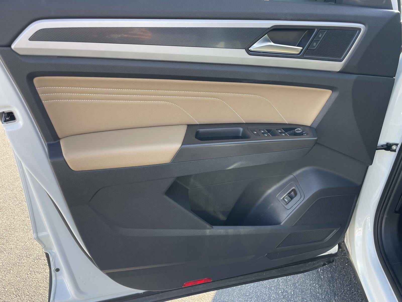 2022 Volkswagen Atlas Cross Sport 3.6L V6 SE w/Technology