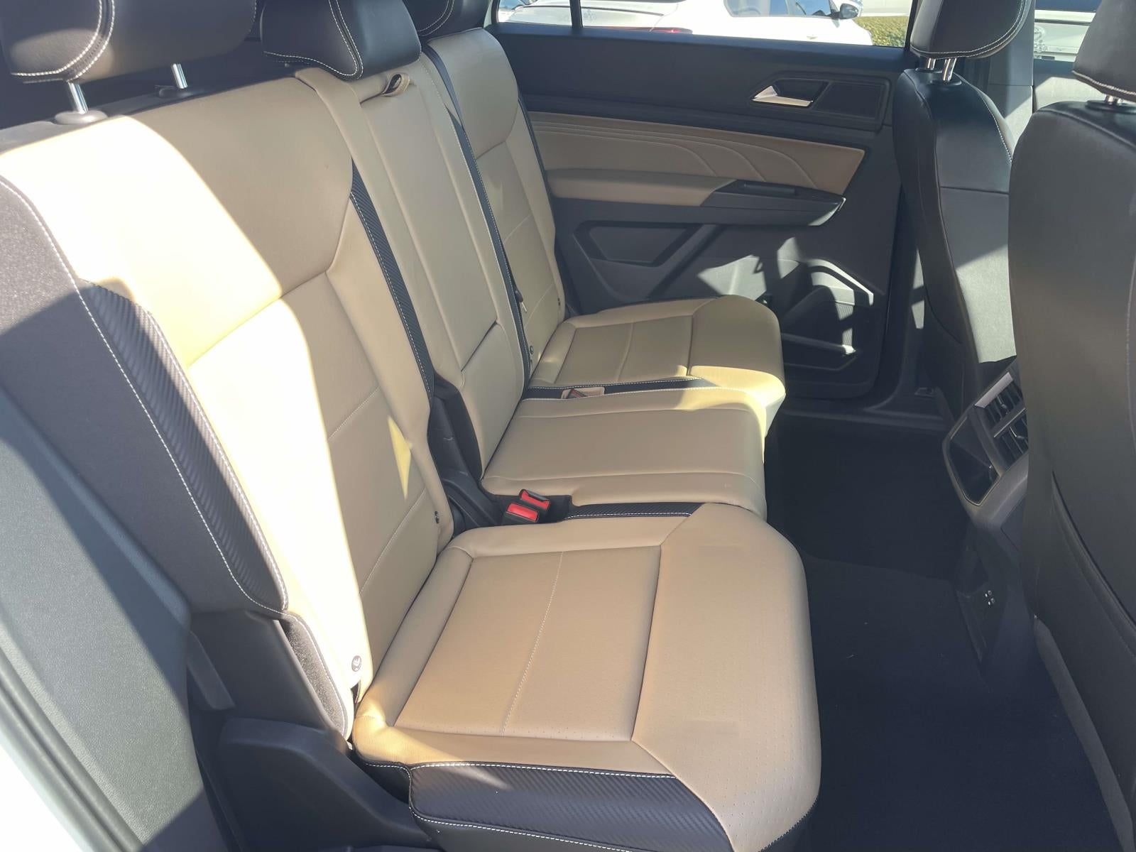 2022 Volkswagen Atlas Cross Sport 3.6L V6 SE w/Technology