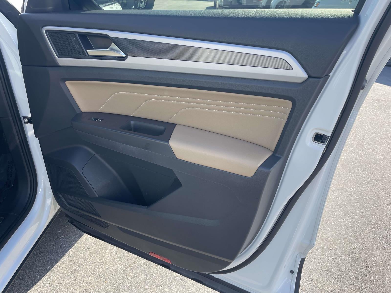 2022 Volkswagen Atlas Cross Sport 3.6L V6 SE w/Technology