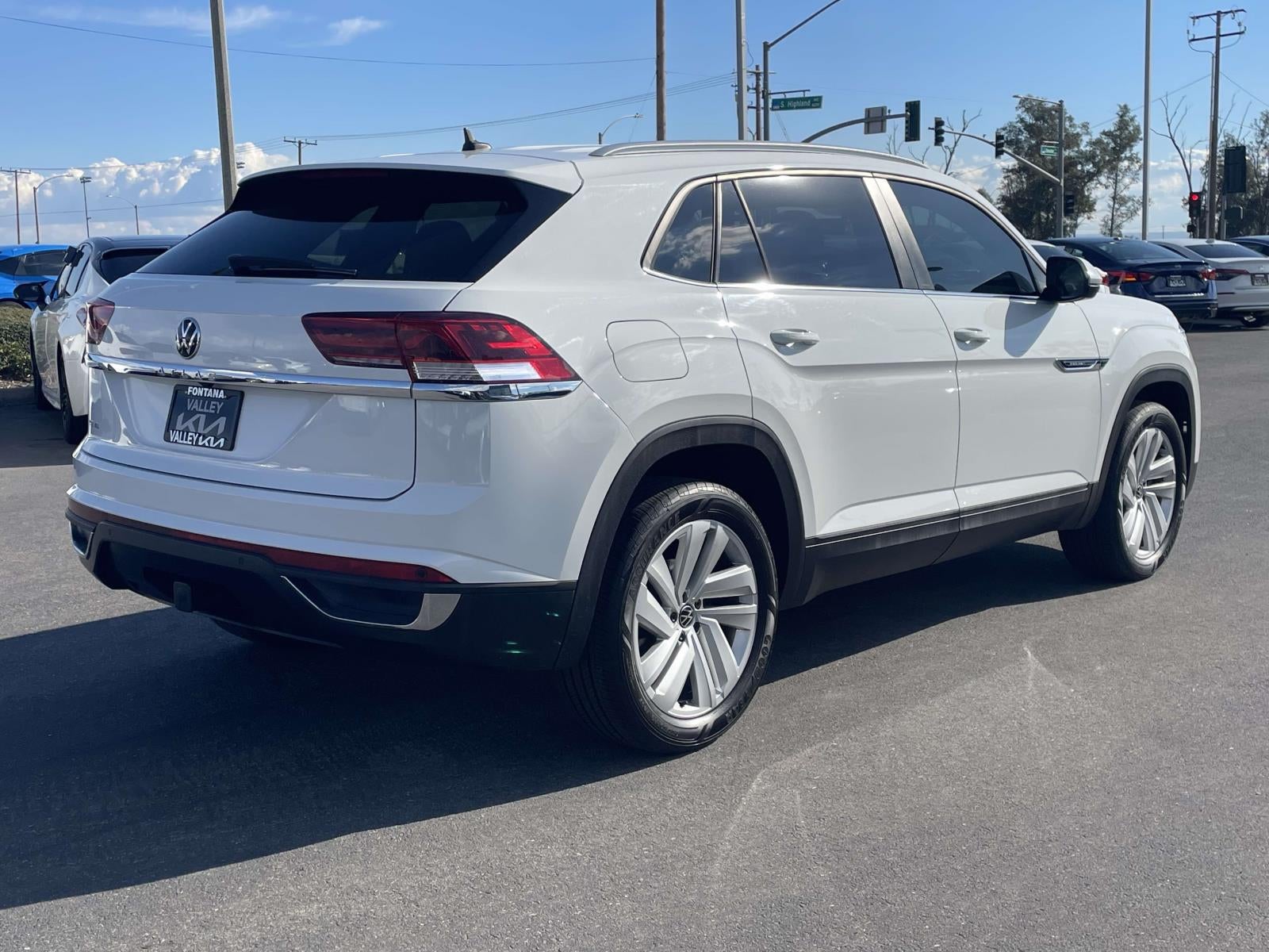 2022 Volkswagen Atlas Cross Sport 3.6L V6 SE w/Technology