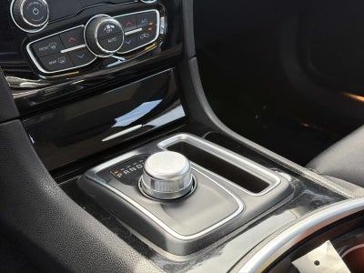 2023 Chrysler 300 Touring
