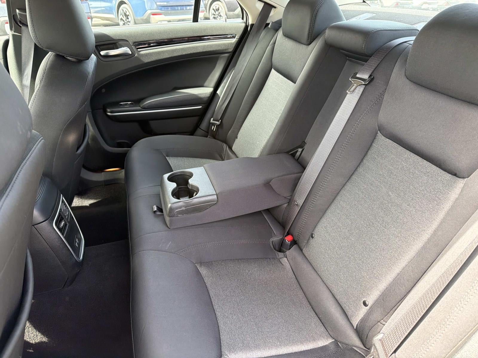 2023 Chrysler 300 Touring
