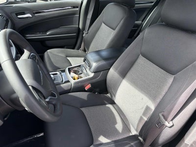2023 Chrysler 300 Touring