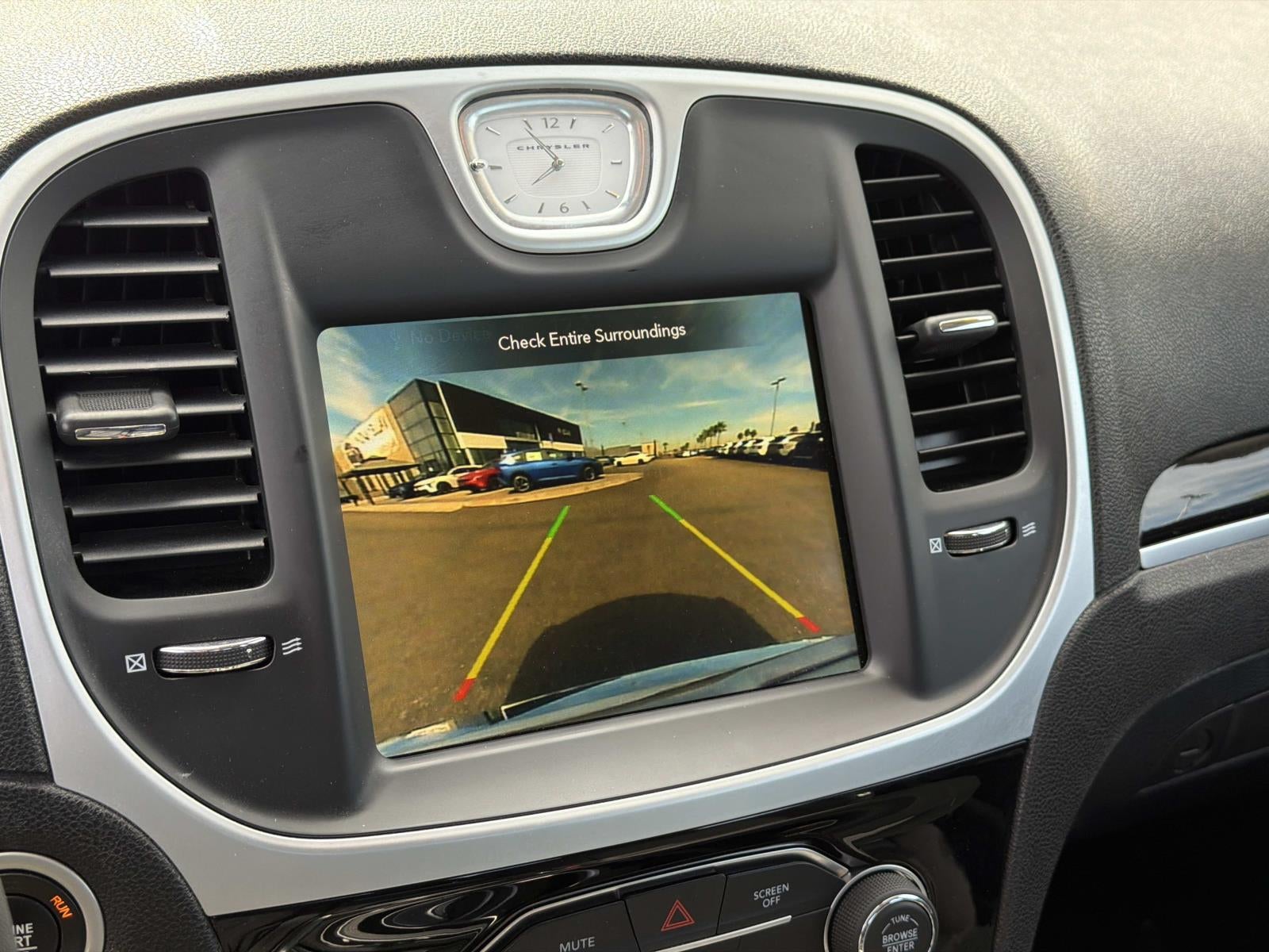 2023 Chrysler 300 Touring