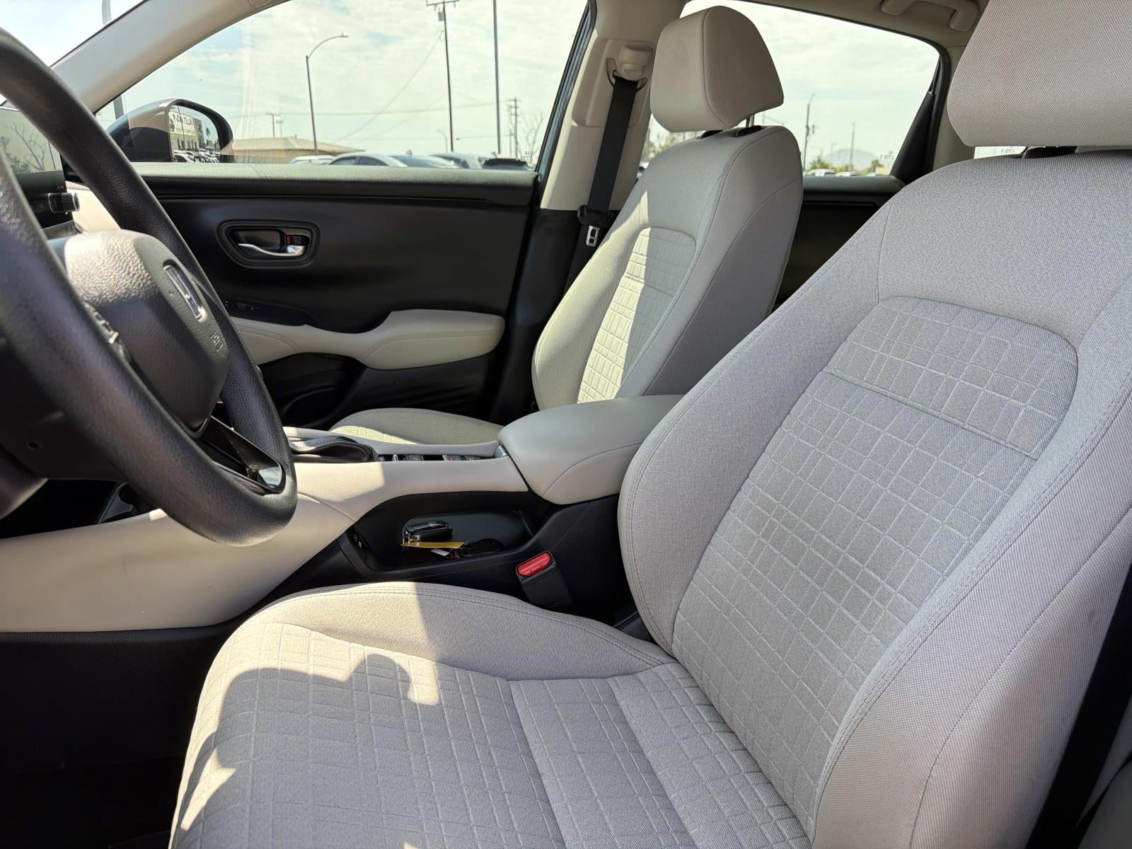 2025 Honda HR-V LX