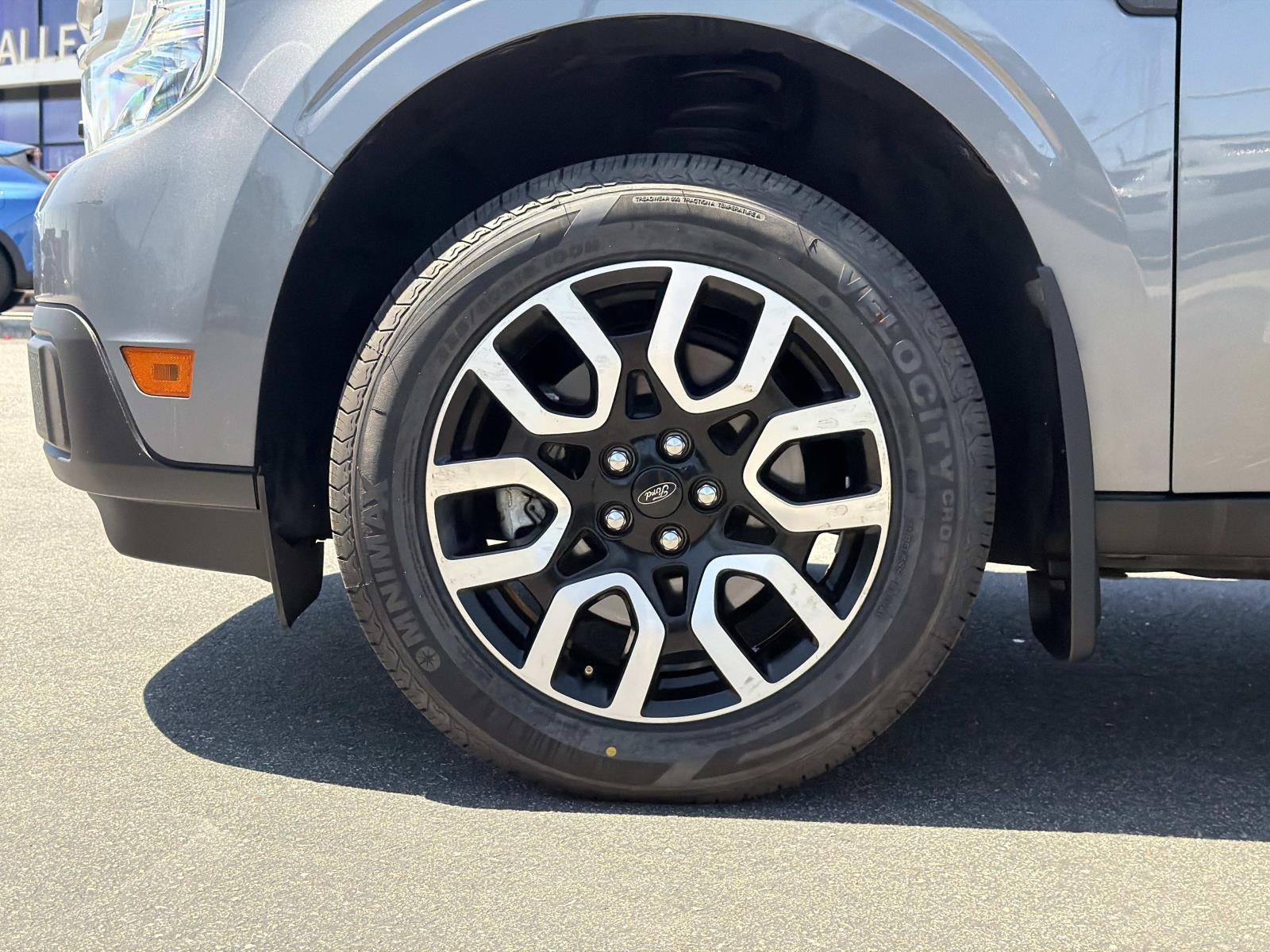 2022 Ford Maverick XL