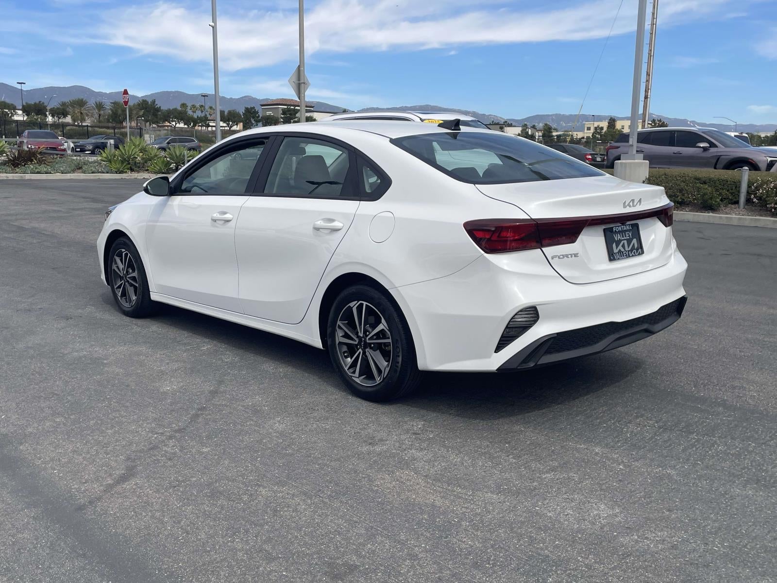 2023 Kia Forte LXS