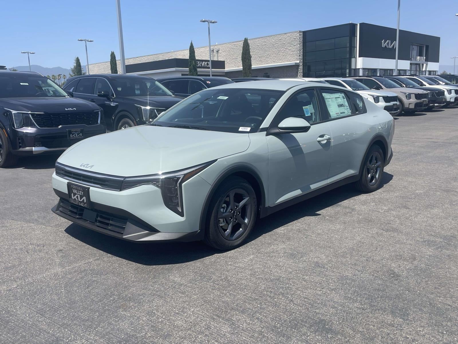 2026 Kia K4 LXS