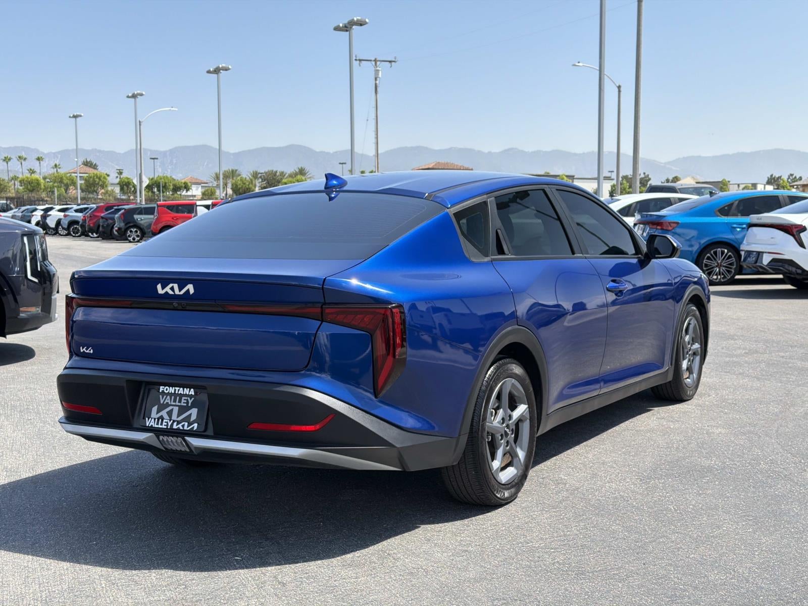 2025 Kia K4 LXS