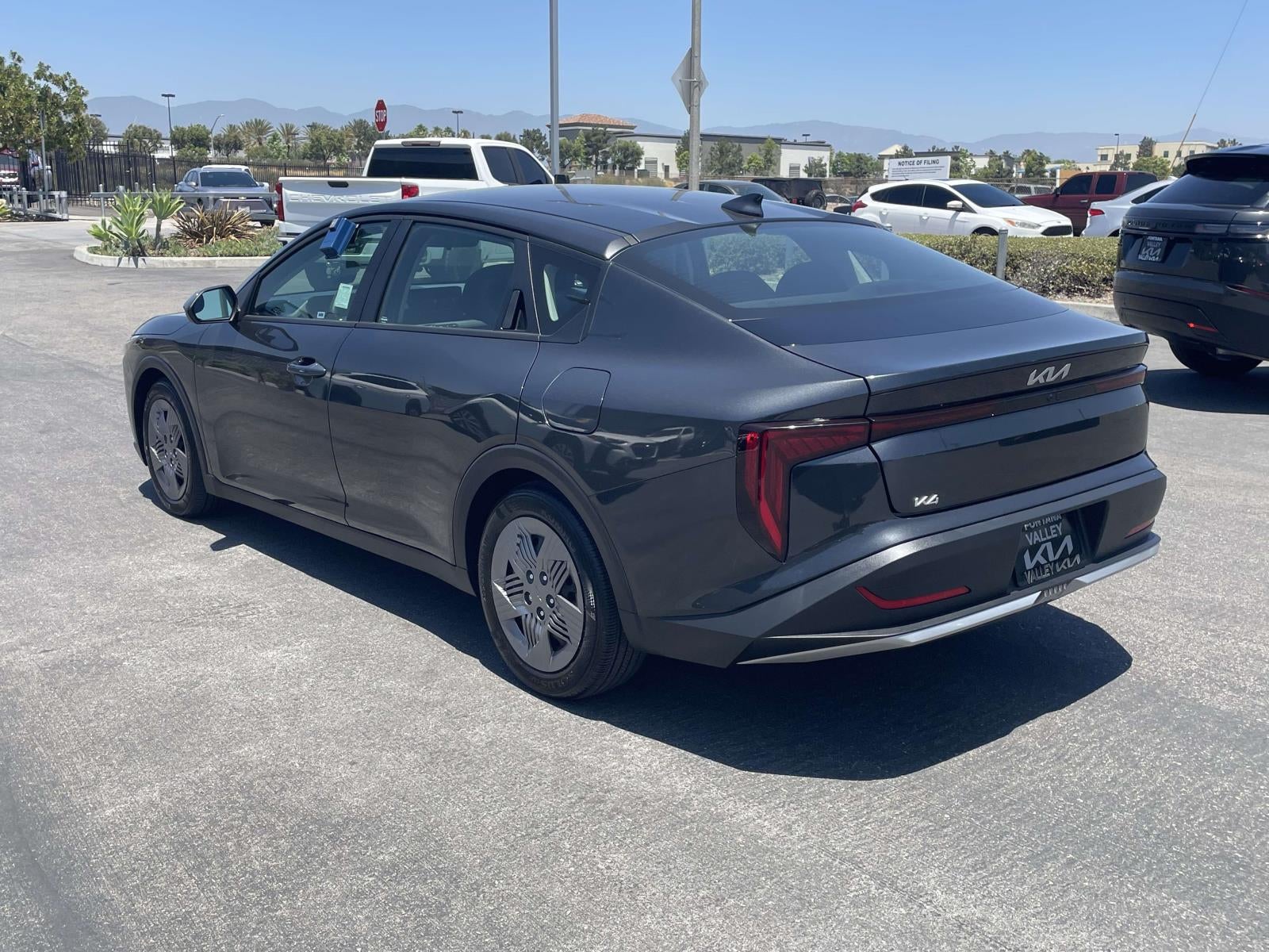 2025 Kia K4 LX