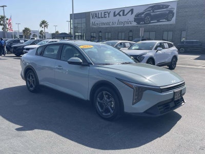 2025 Kia K4 LXS