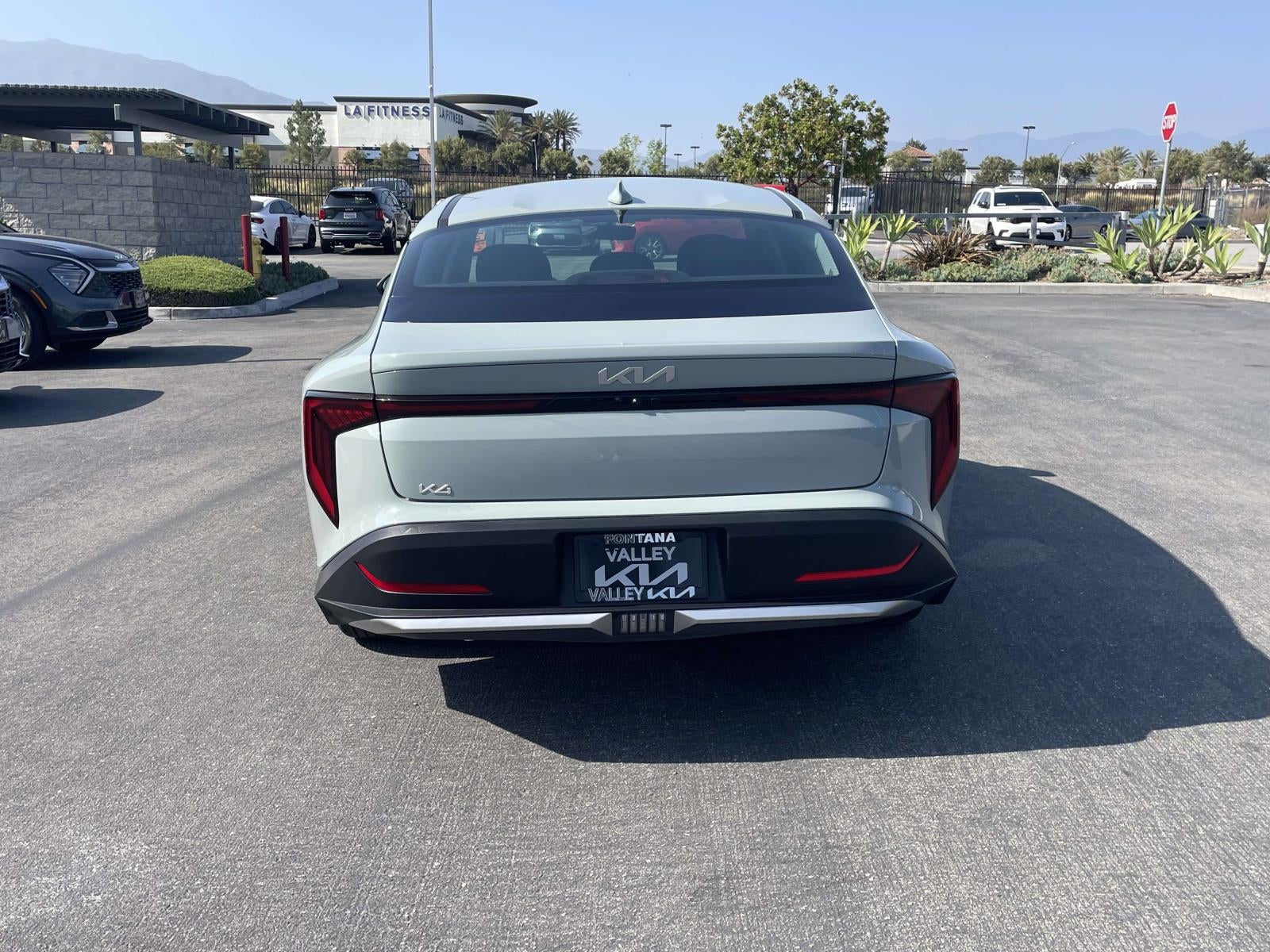 2025 Kia K4 LXS