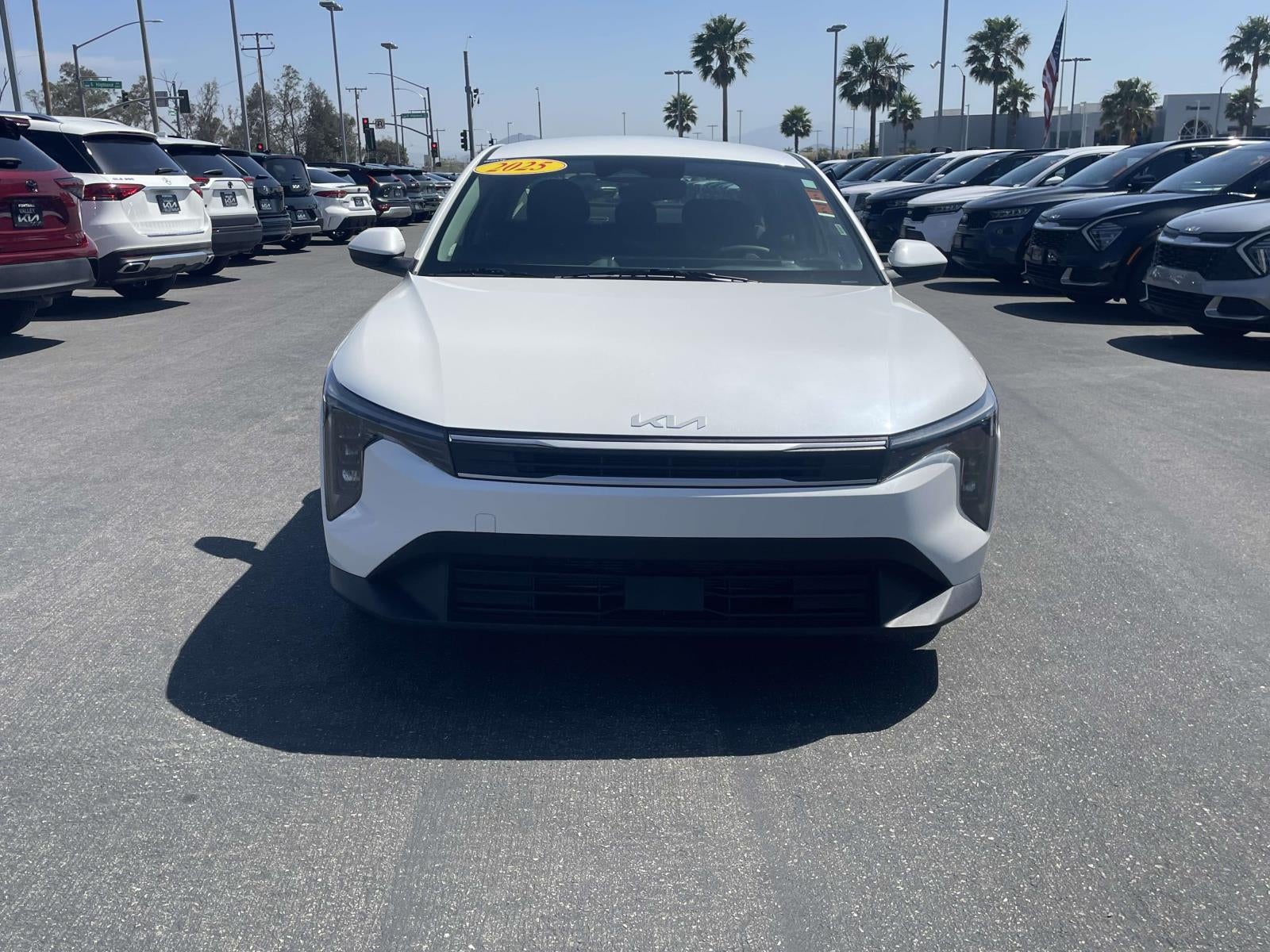 2025 Kia K4 LXS