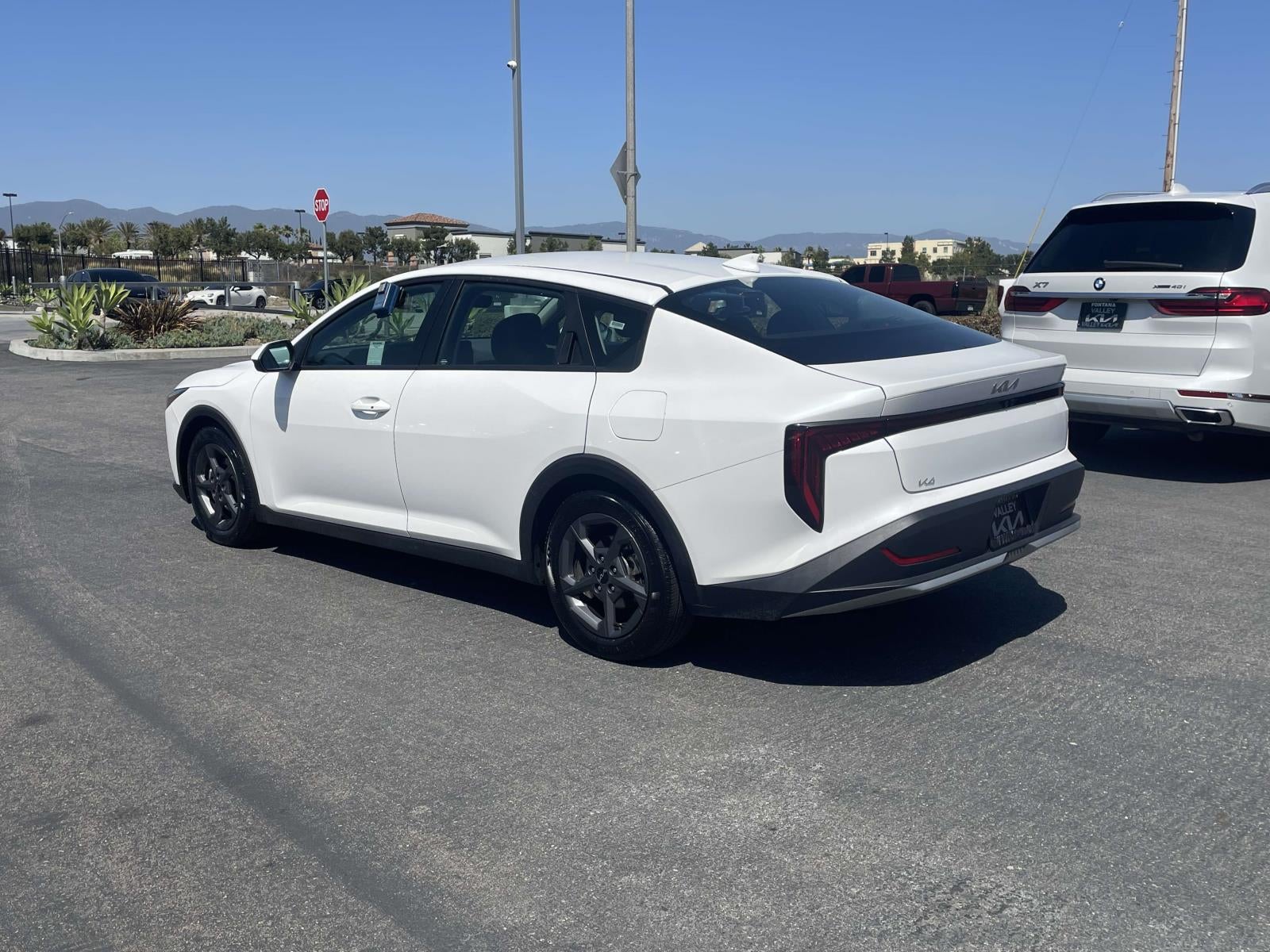 2025 Kia K4 LXS