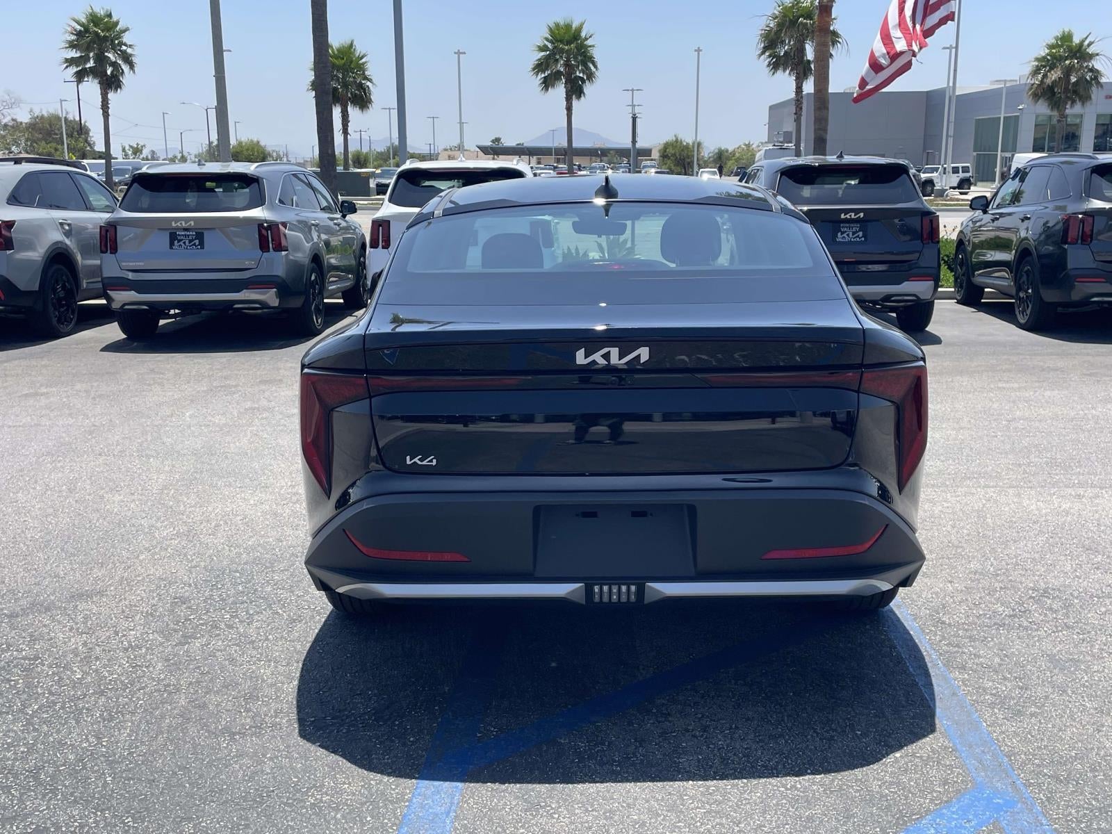 2026 Kia K4 LXS