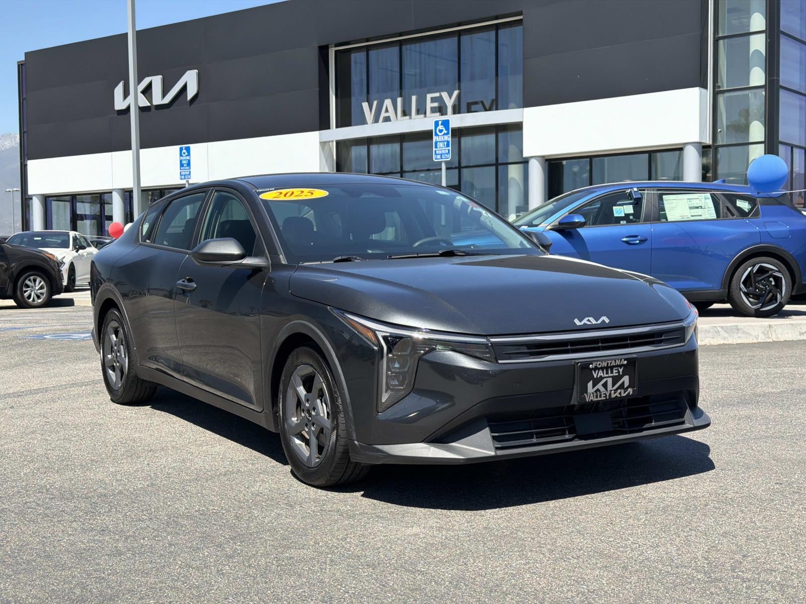2025 Kia K4 LXS