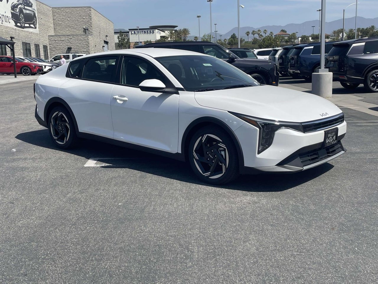 2026 Kia K4 EX — photo 1 of 20