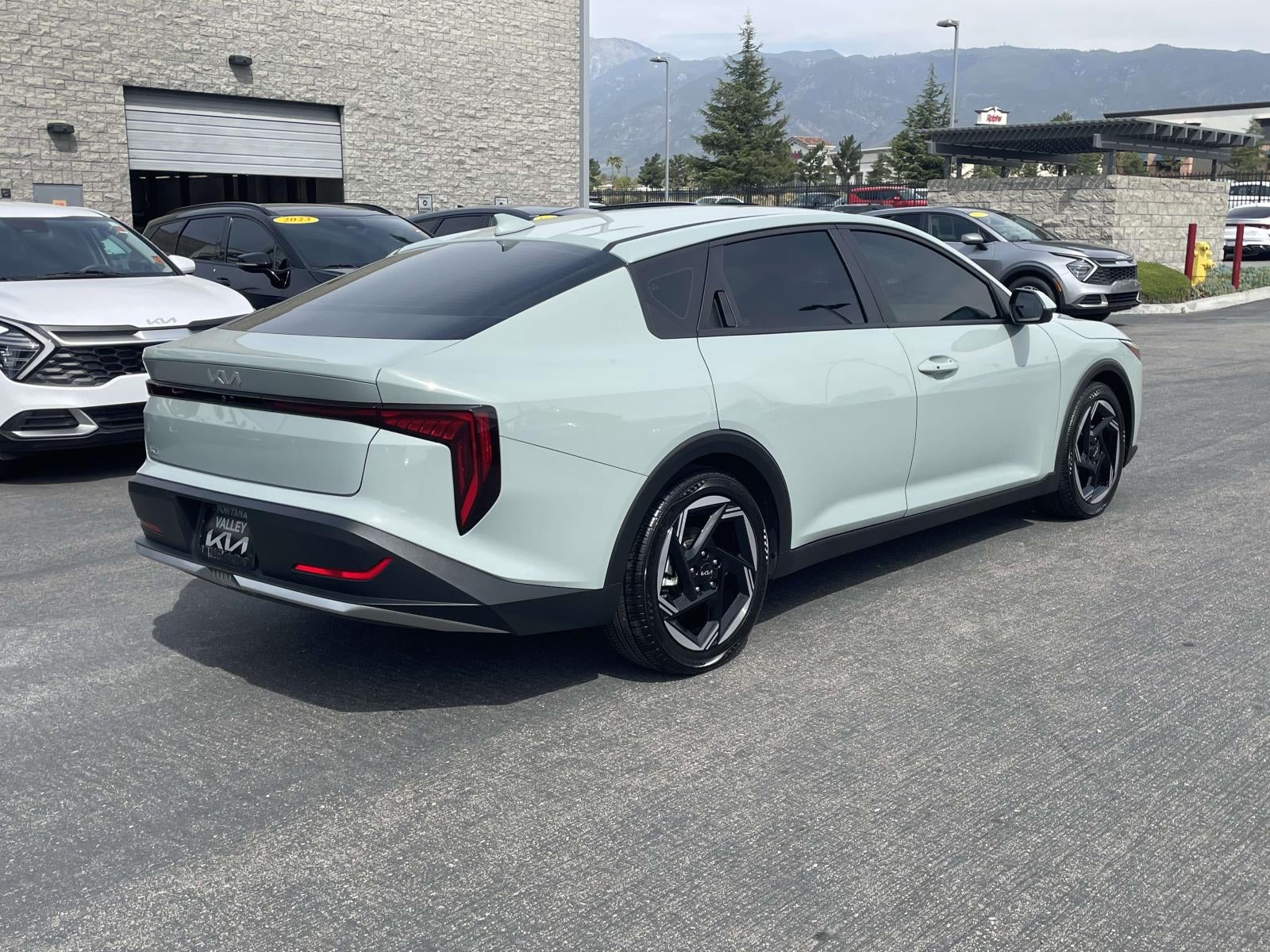 2025 Kia K4 EX