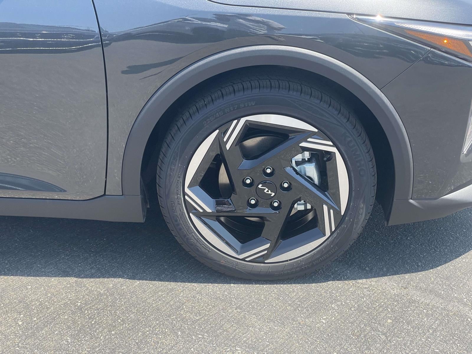 2026 Kia K4 EX