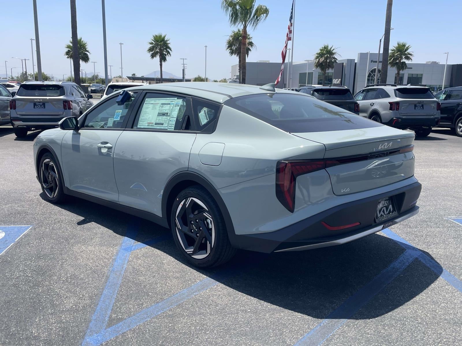 2026 Kia K4 EX