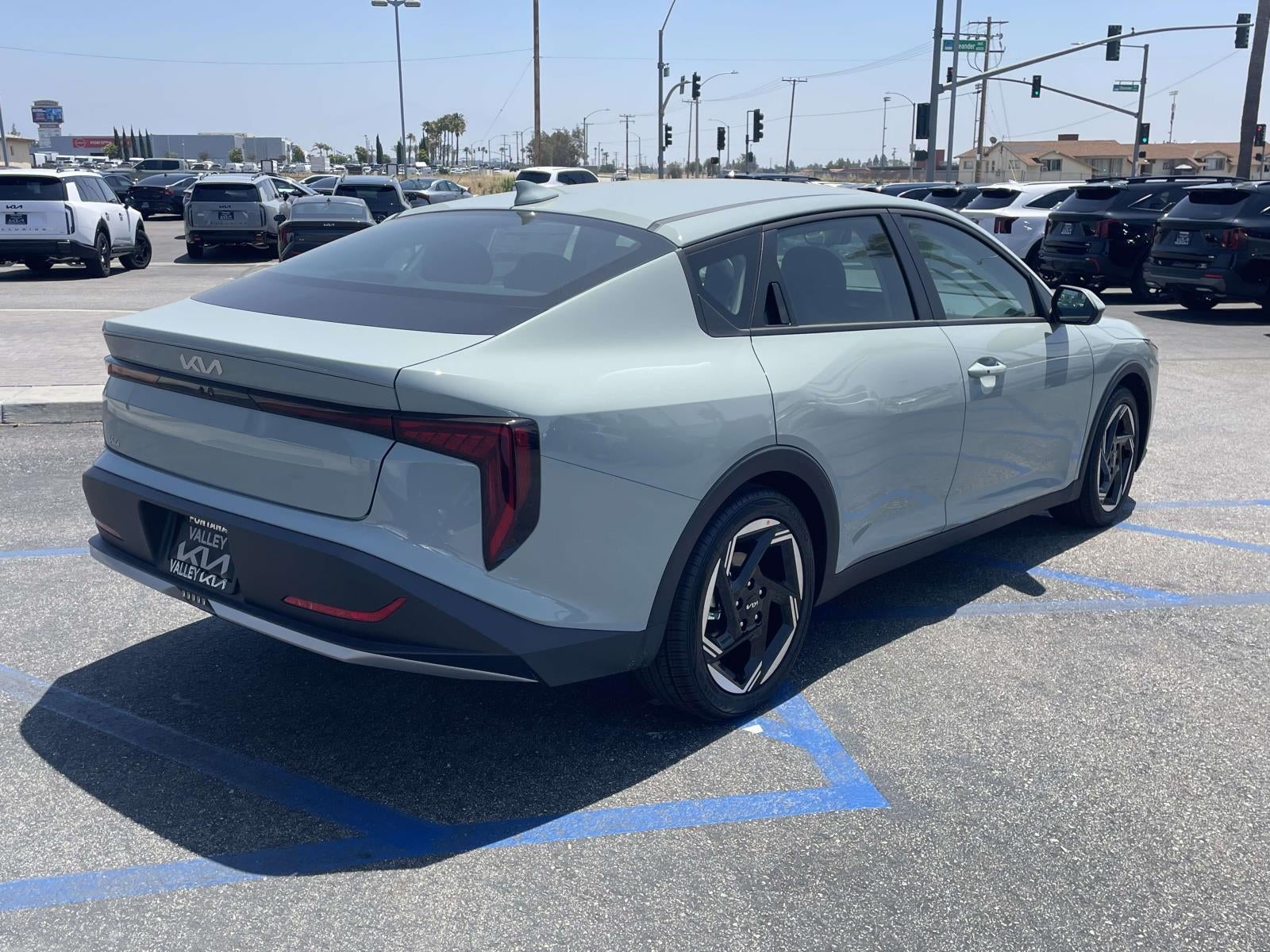 2026 Kia K4 EX