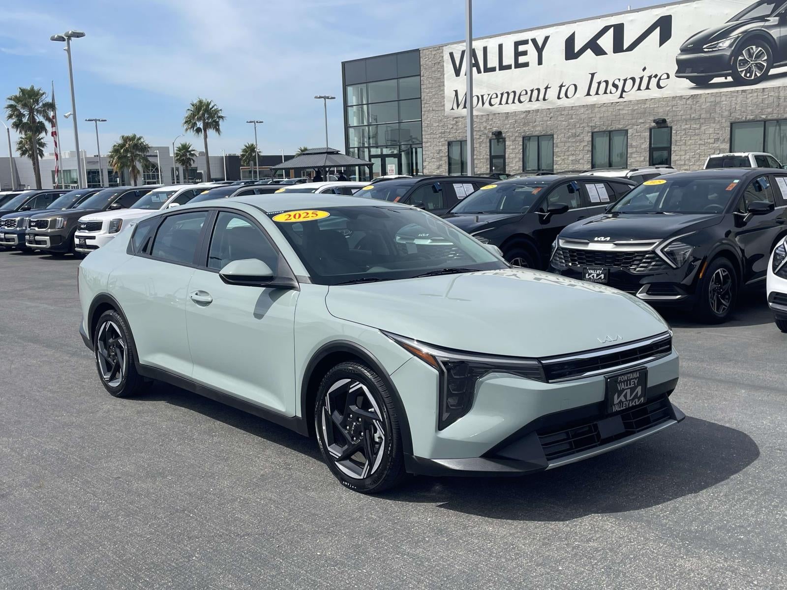 2025 Kia K4 EX