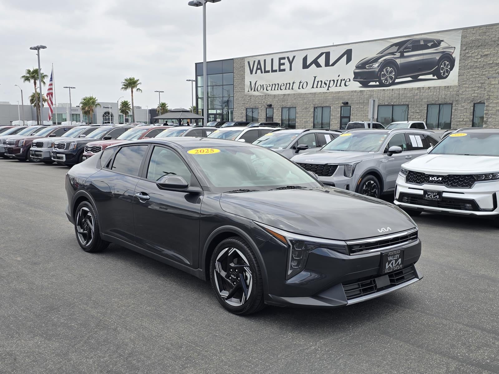 2025 Kia K4 EX
