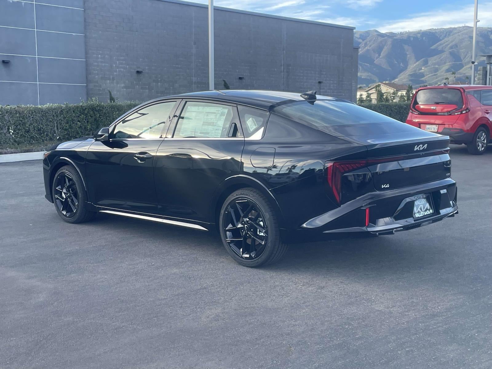 2025 Kia K4 GT-Line Turbo