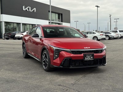 2025 Kia K4 GT-Line
