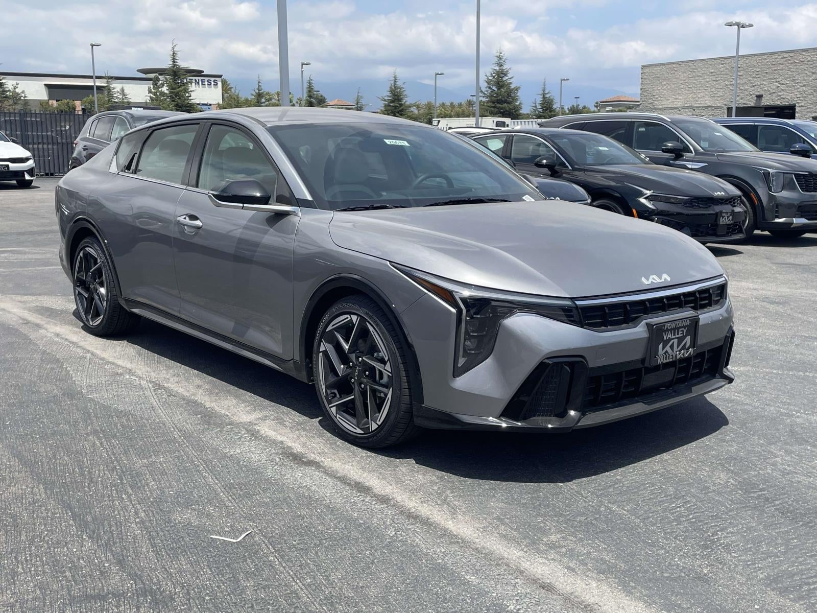 2026 Kia K4 Base