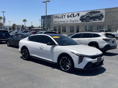 2025 Kia K4 GT-Line