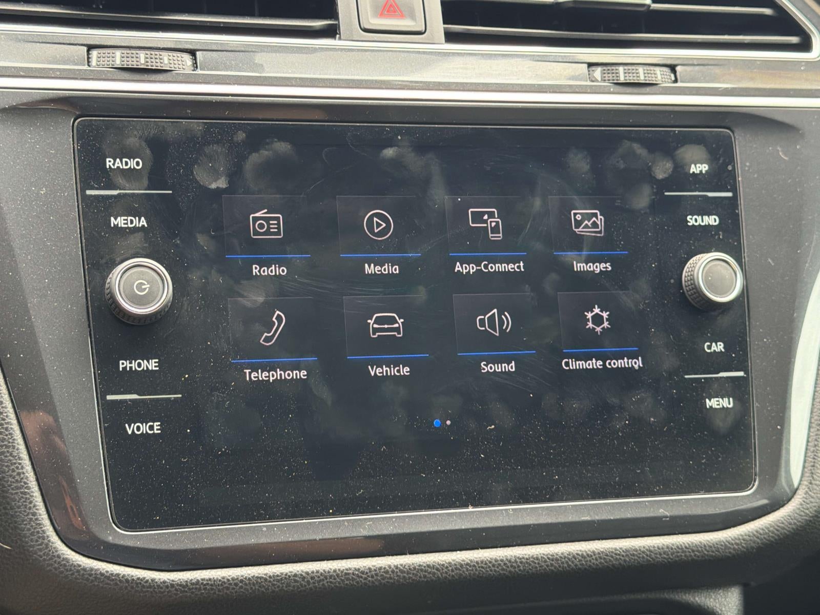 2020 Volkswagen Tiguan SE
