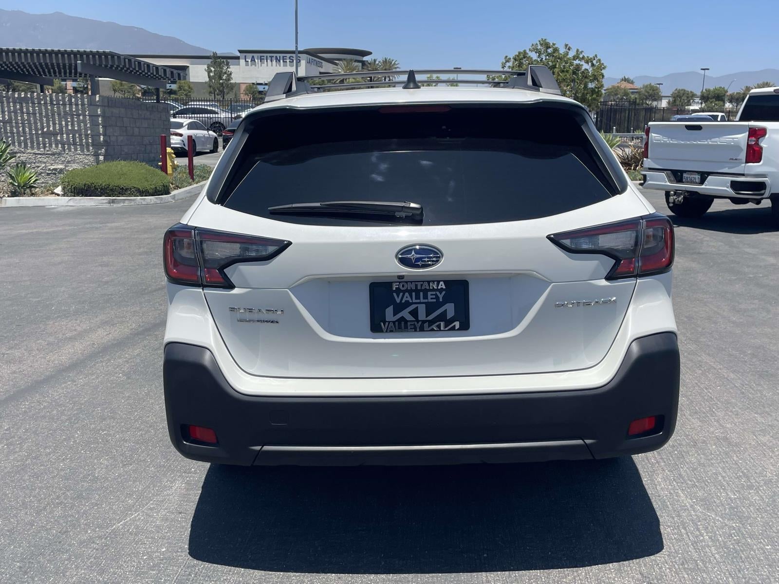 2025 Subaru Outback Premium