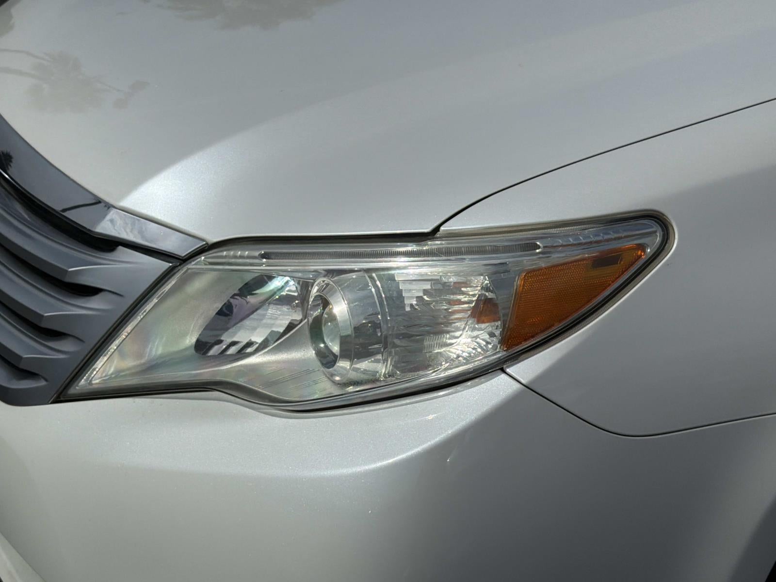 2011 Toyota Avalon Base