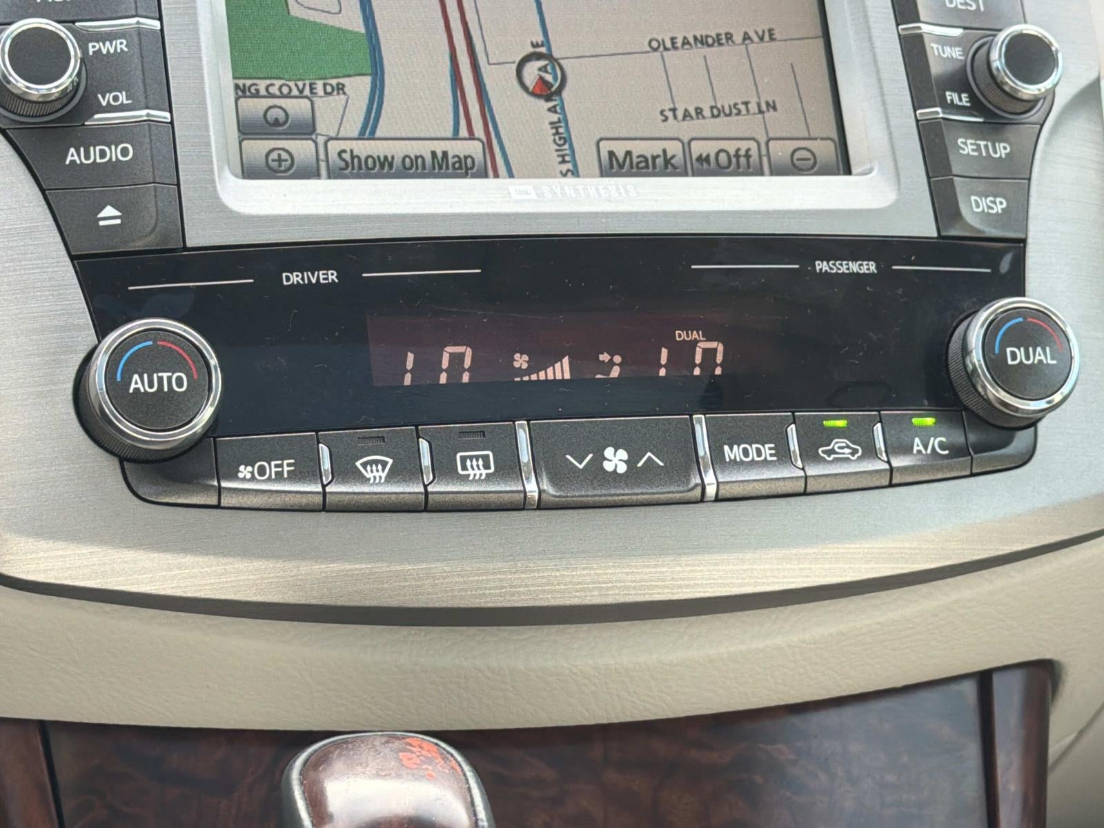 2011 Toyota Avalon Base