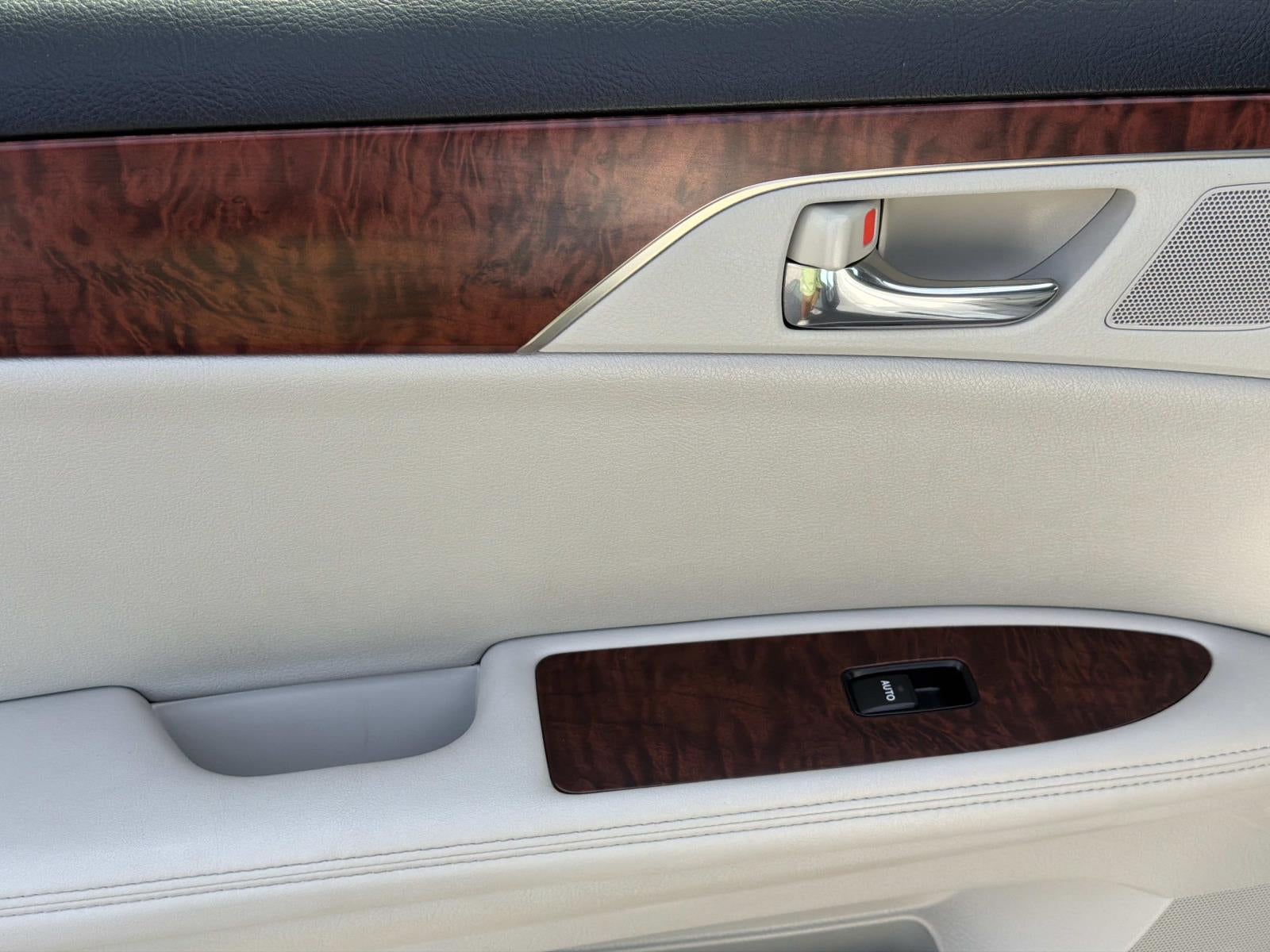 2011 Toyota Avalon Base