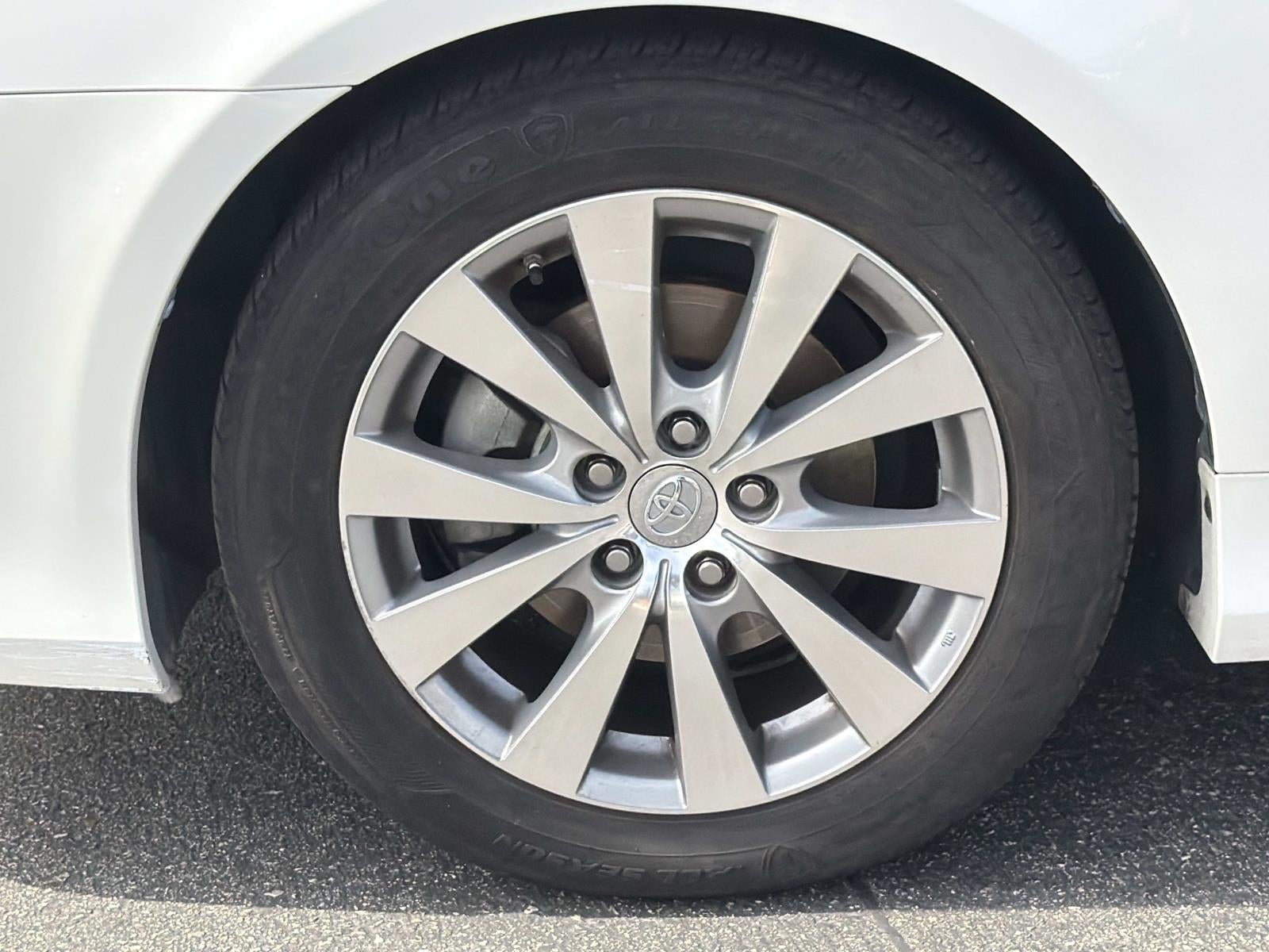 2011 Toyota Avalon Base