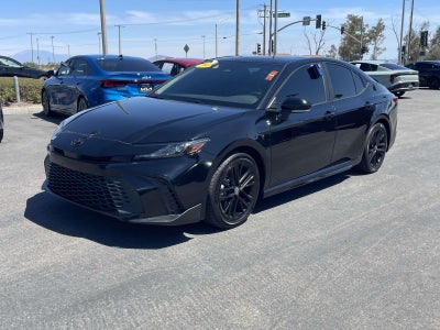 2025 Toyota Camry SE